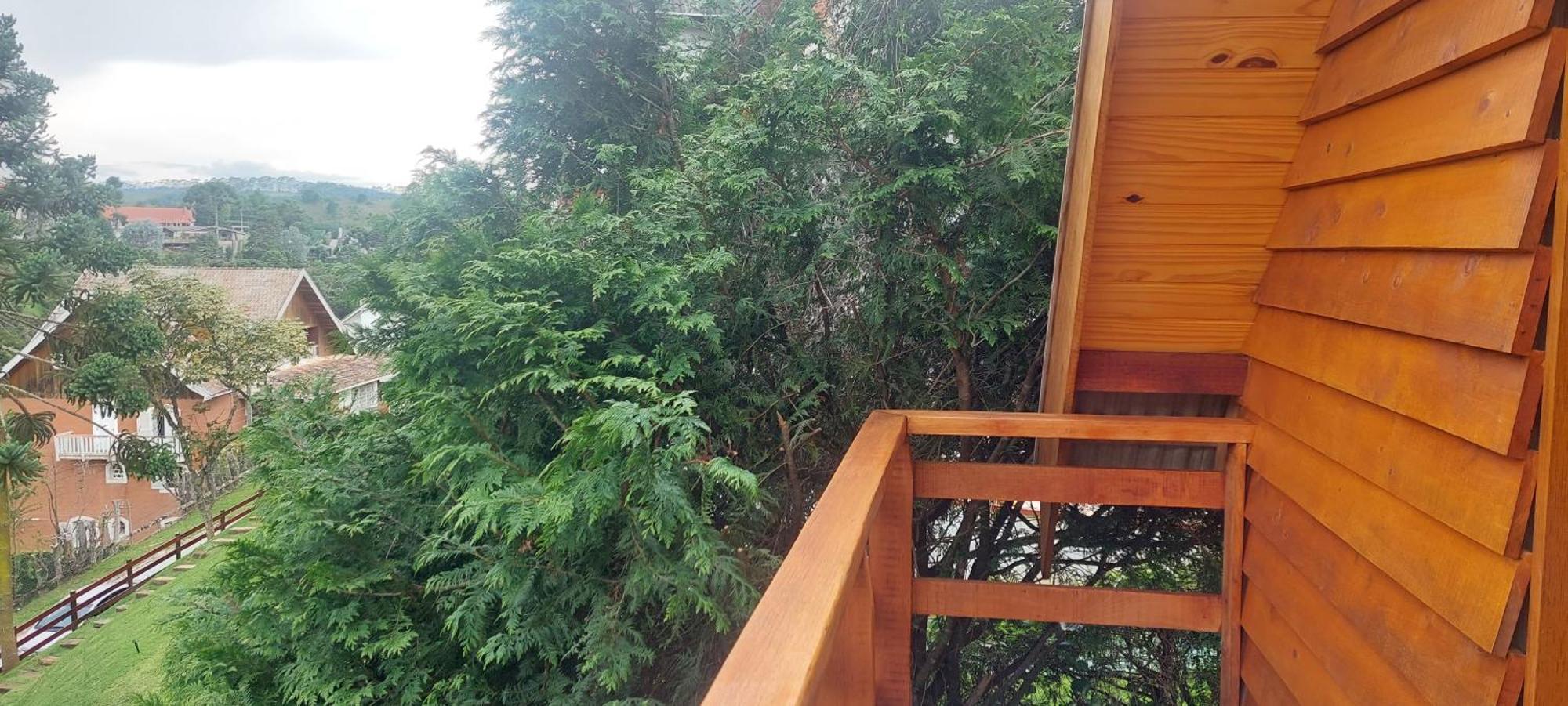 Chale Com Hidromassagem Da Vick Hotel Campos do Jordão Eksteriør billede